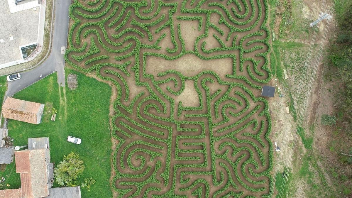 Luftbild des Labirinto de Breoghán in Galicien.