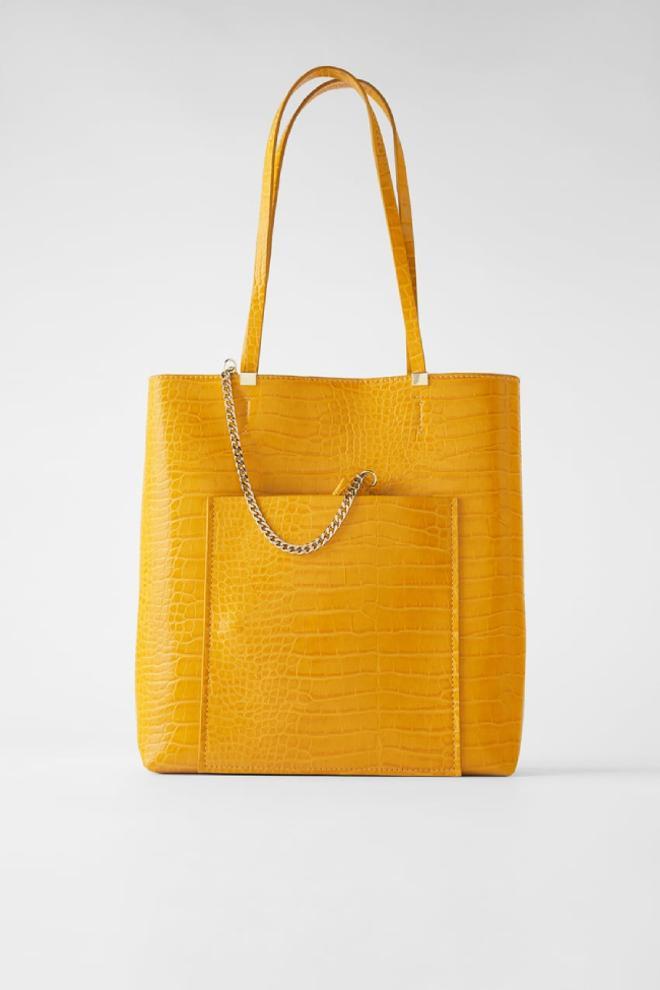 Bolso shopper con cadena por 9,99 euros