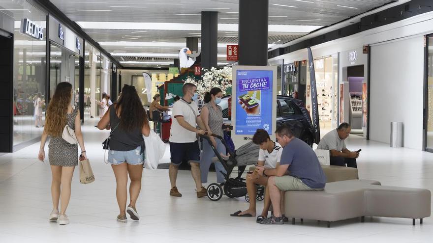 El Centro Comercial La Sierra amplía su oferta con la apertura de una tienda Tezenis