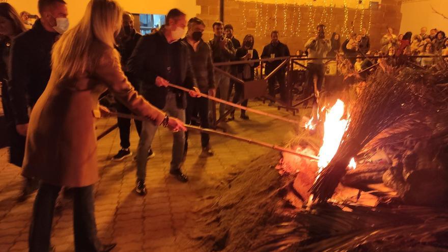 La aldea de Morente atrae numerosos visitantes a su fiesta de la Candelaria