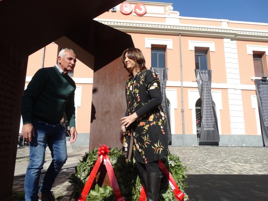 Homenaje a las víctimas del bombardeo franquista en Xàtiva