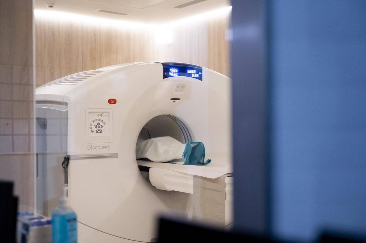 Imagen del nuevo PEC-TAC en el Hospital Universitario de Cáceres.