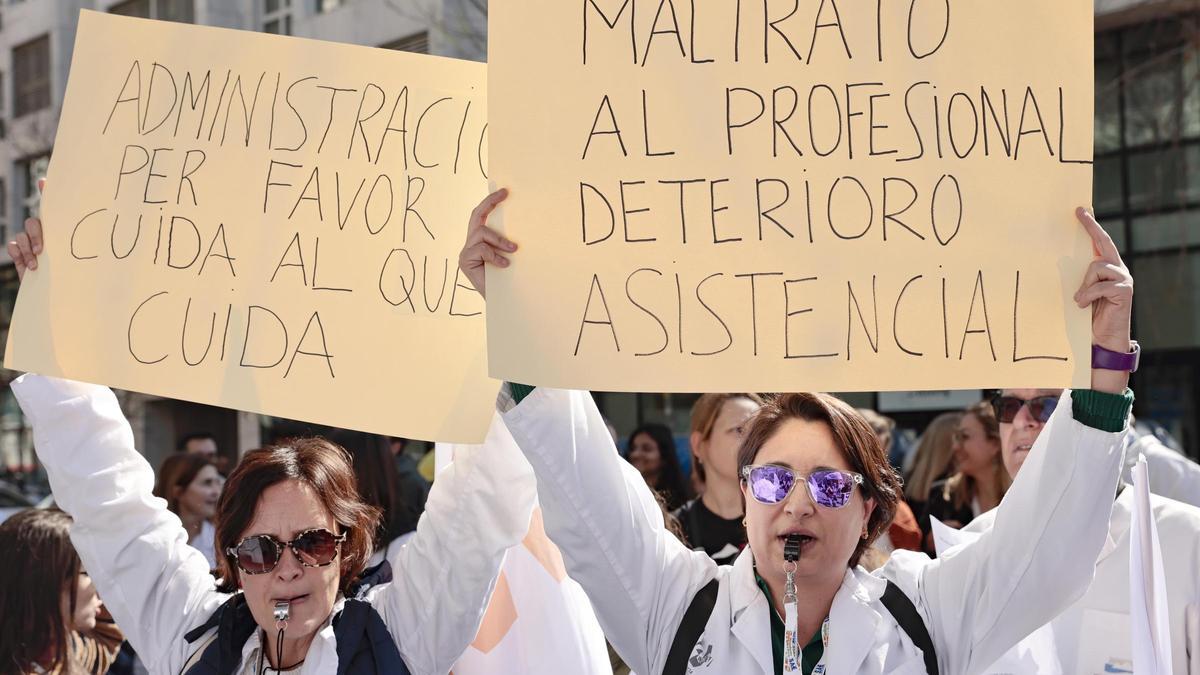 Protesta de médicos en Valencia