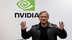 El cofundador y CEO de Nvidia, Jensen Huang, habla en Computex Taipéi 2023, en Taipéi, Taiwán, este 30 de mayo de 2023. EFE/EPA/Ritchie B. Tongo