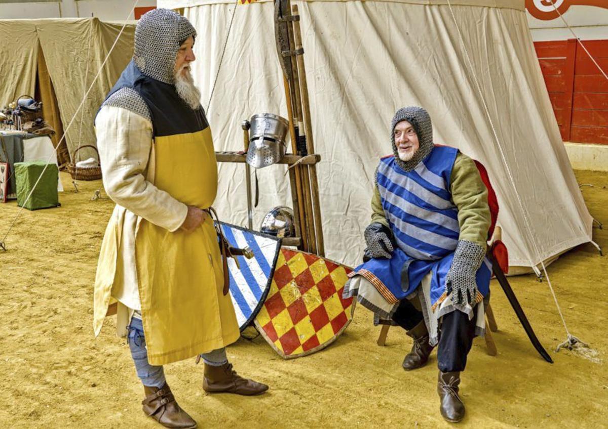 Una charla abordó la importancia de las aves rapaces.