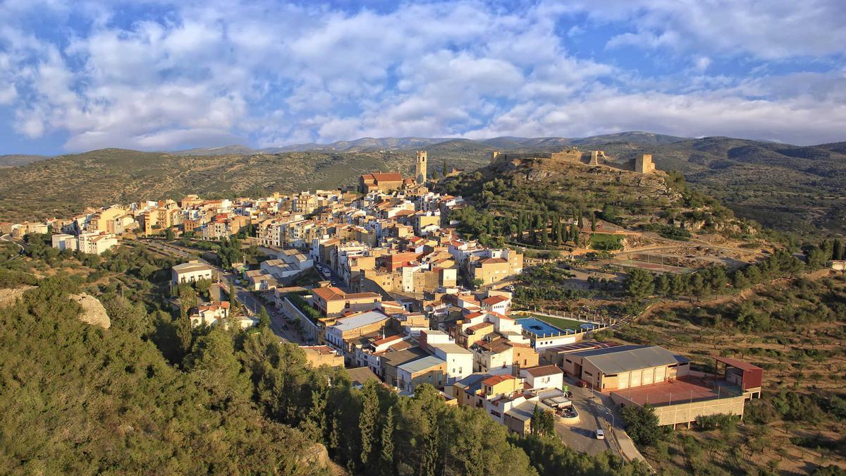 Panorámica de Cervera del Maestre.