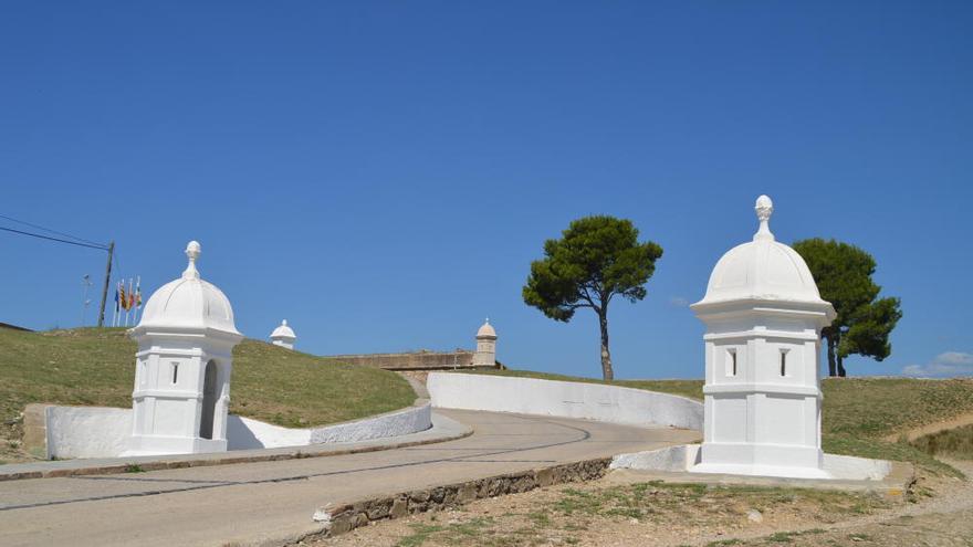 El castell de Sant Ferran, història i paisatge d&#039;una fortalesa singular