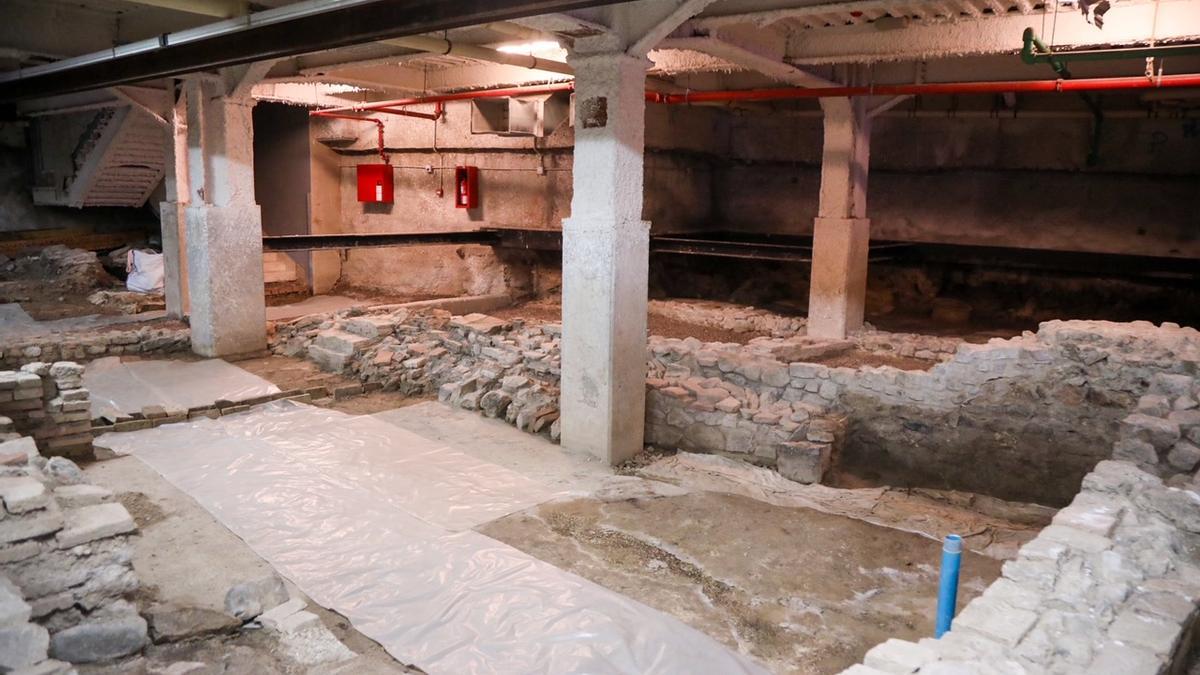 Sótano del Museo Thyssen, donde se conserva un yacimiento de época romana.
