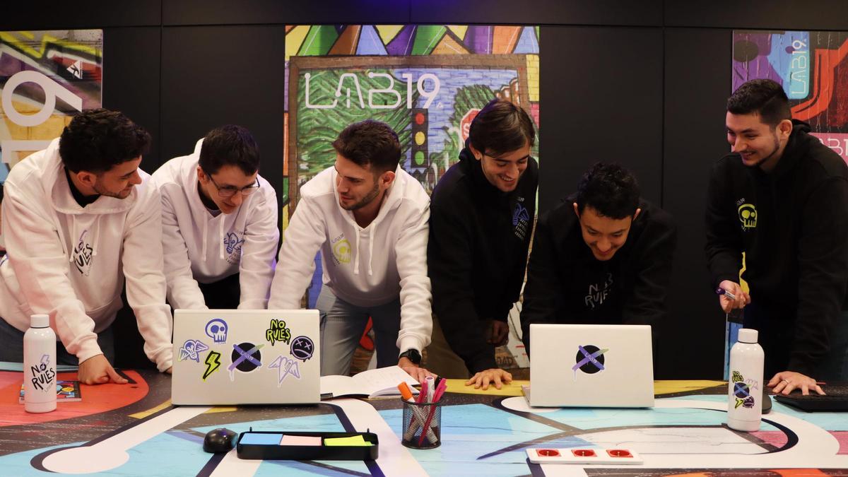 Lo que caracteriza a esta edición de LAB19 es el enfoque multidisciplinar del equipo.