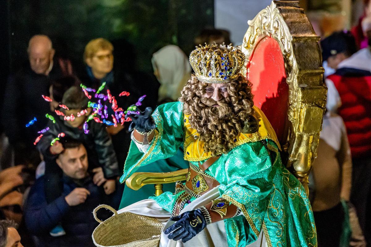 Benidorm celebra la Cabalgata de los Reyes Magos