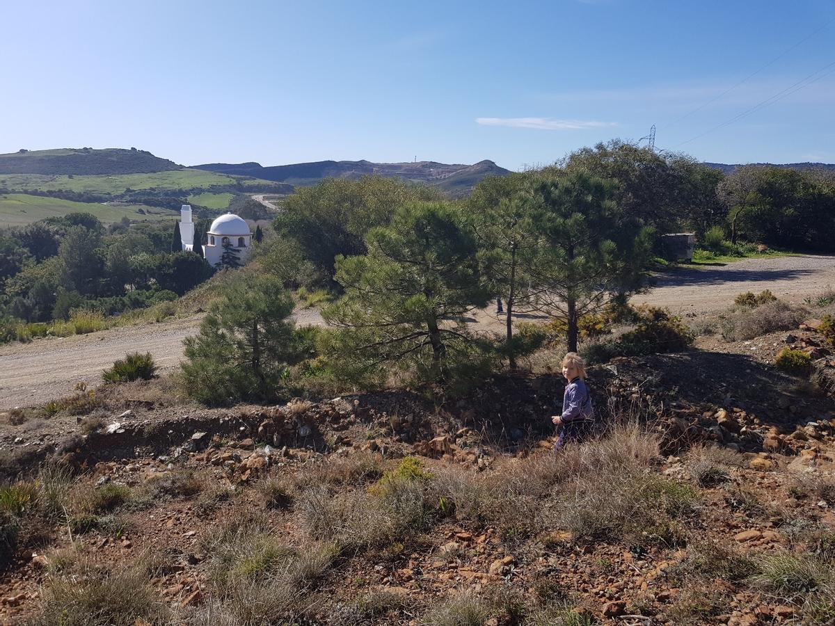 Parque San Isidro Labrador de Estepona, también conocido como Los Pedregales