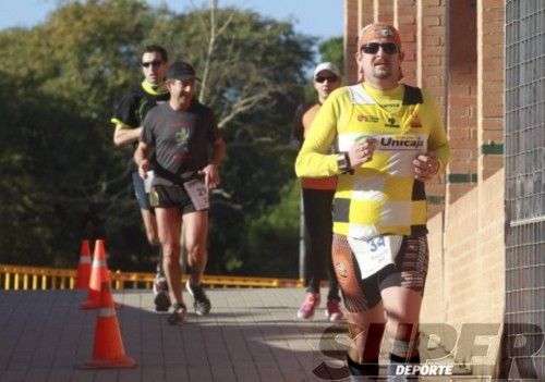 Cristina González bate su récord nacional en Valencia con 73,3 km