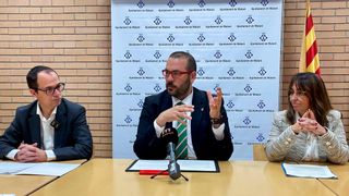 Mataró pone a inspectores municipales a controlar el espacio público y disminuir así la carga de trabajo de la Policía Local