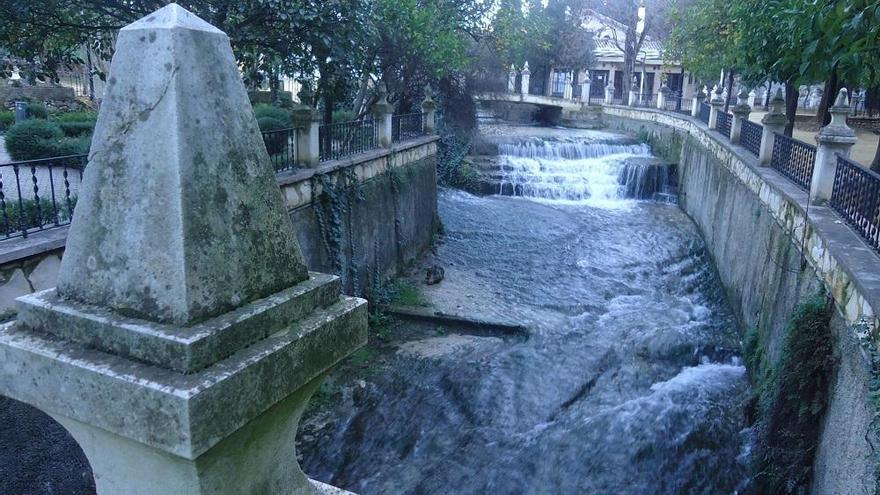 La Junta autoriza un espectáculo de luz y sonido en la Fuente del Río de Cabra