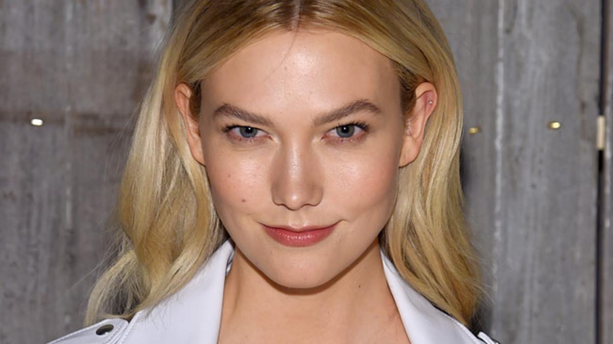 Karlie Kloss, en clave 'battery blonde'