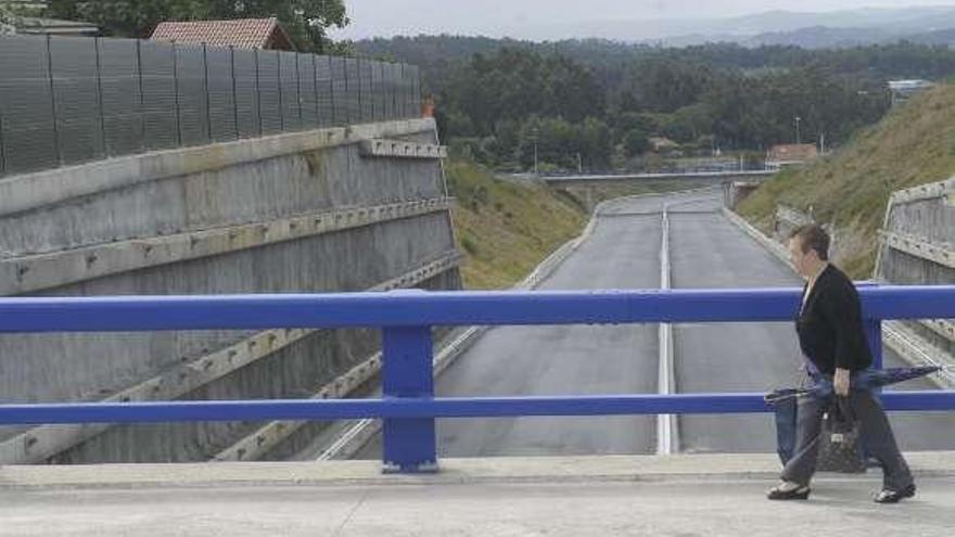 Tramo de la vía ártabra que abre hoy al tráfico. / víctor echave