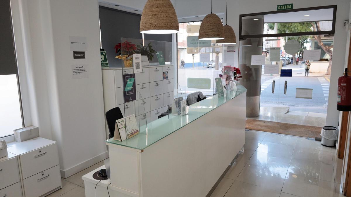 clínica de Institutos Odontológicos de Castellón está en la avenida Hermanos Bou, 35.
