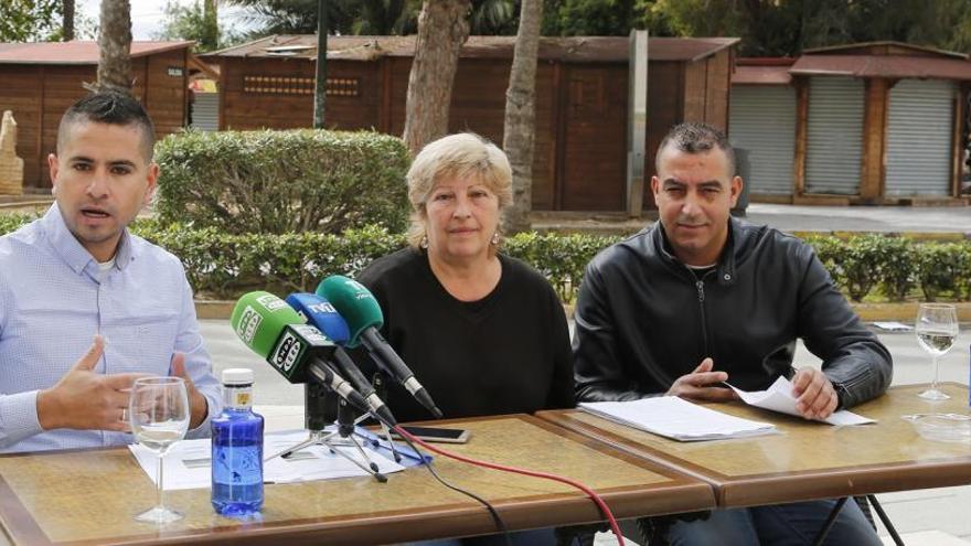 Imagen de la rueda de prensa de los responsables de la asociación ayer/ Foto Joaquín Carrión