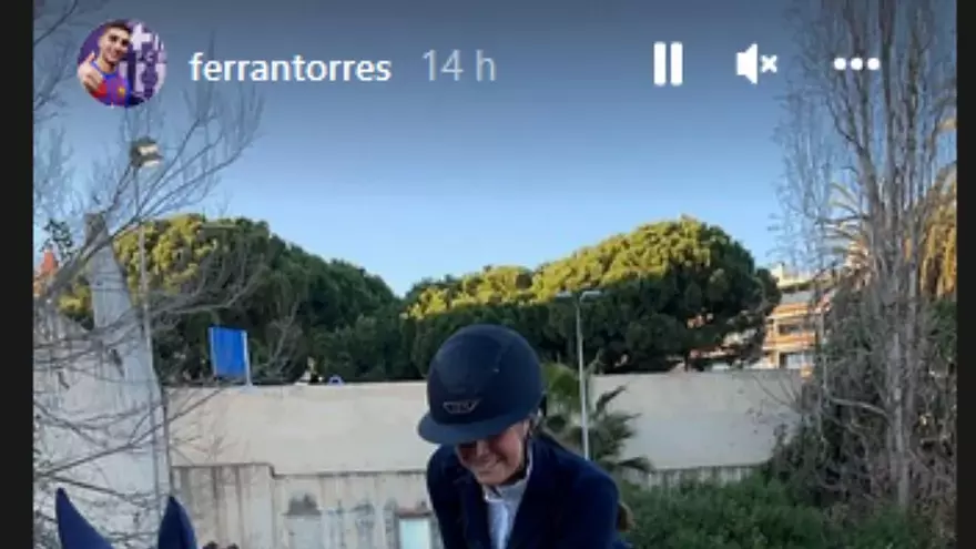 Ferran Torres sale con la  hija de Luis Enrique