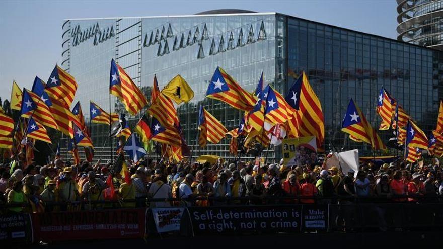 El independentismo disculpa la &#039;espantada&#039; de Puigdemont en Estrasburgo