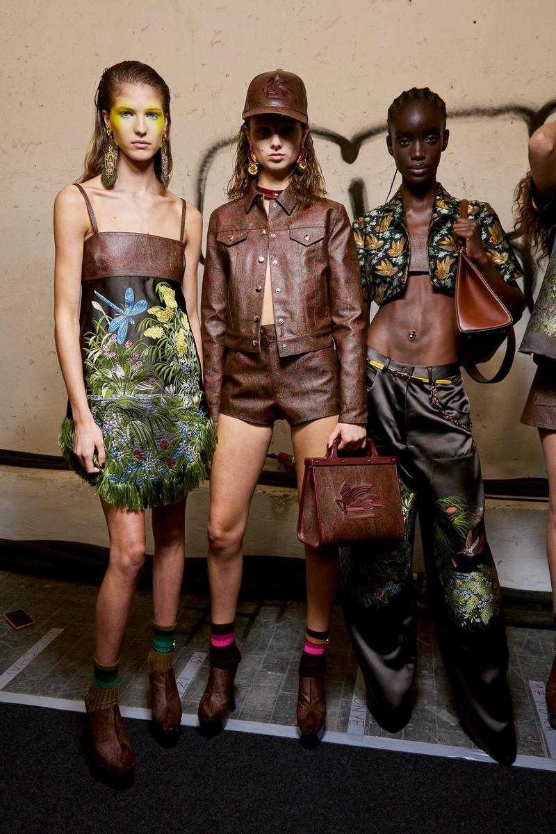 desfile etro primavera verano 2023