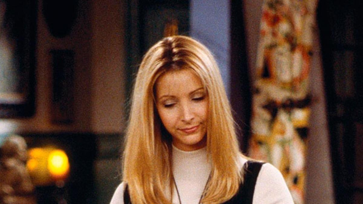 Los looks más icónicos de Phoebe Buffay en 'Friends' que nos siguen inspirando
