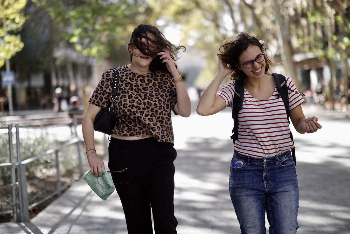 El viento en Poble Sec este jueves por la mañana