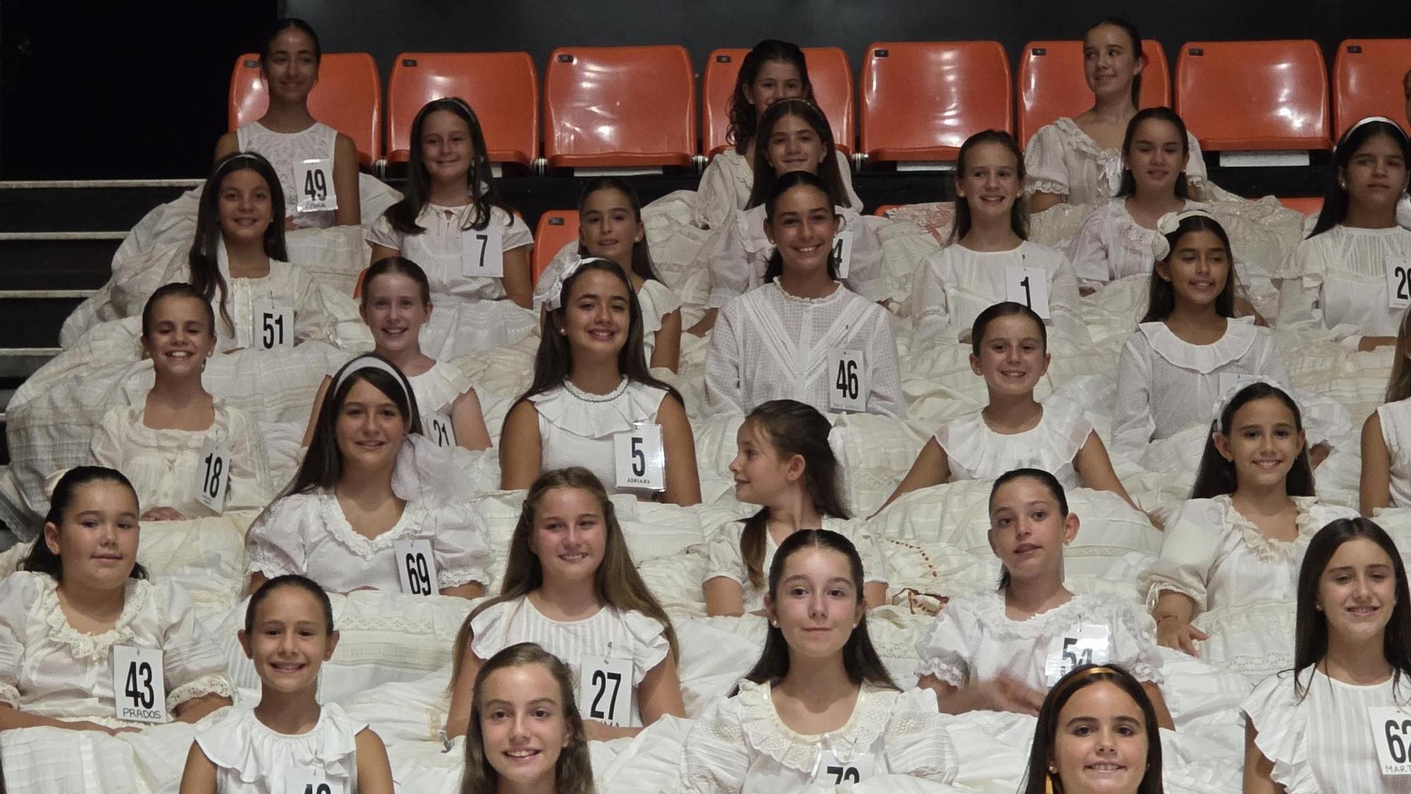 Asi ha sido el ensayo de la elección de candidatas a Falleras Mayores de València 2026