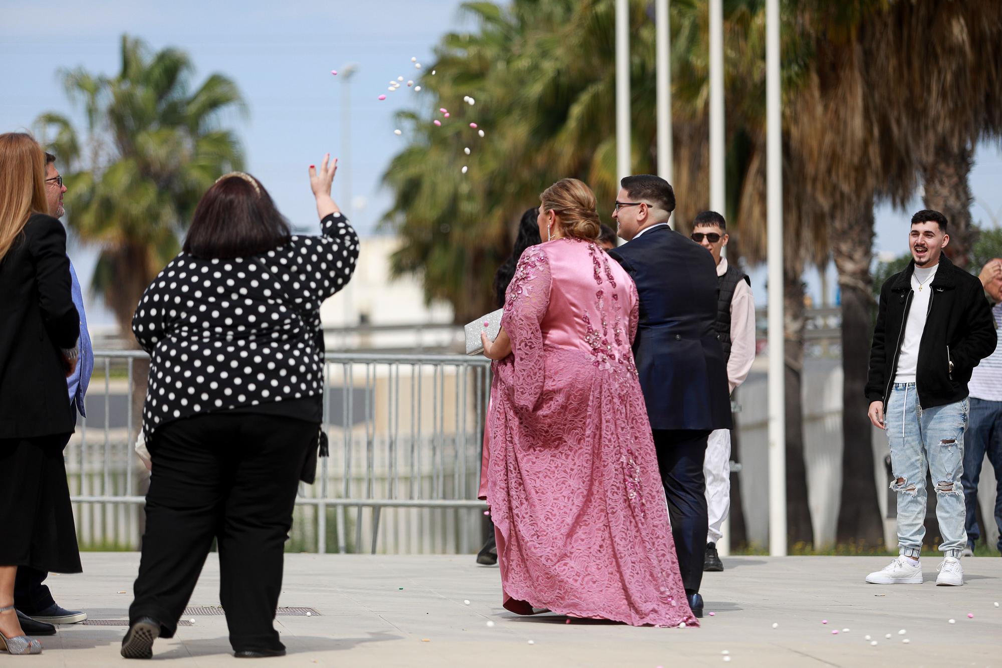 Mira aquí todas las fotos de la gran boda gitana de Lucía y Daniel en Ibiza