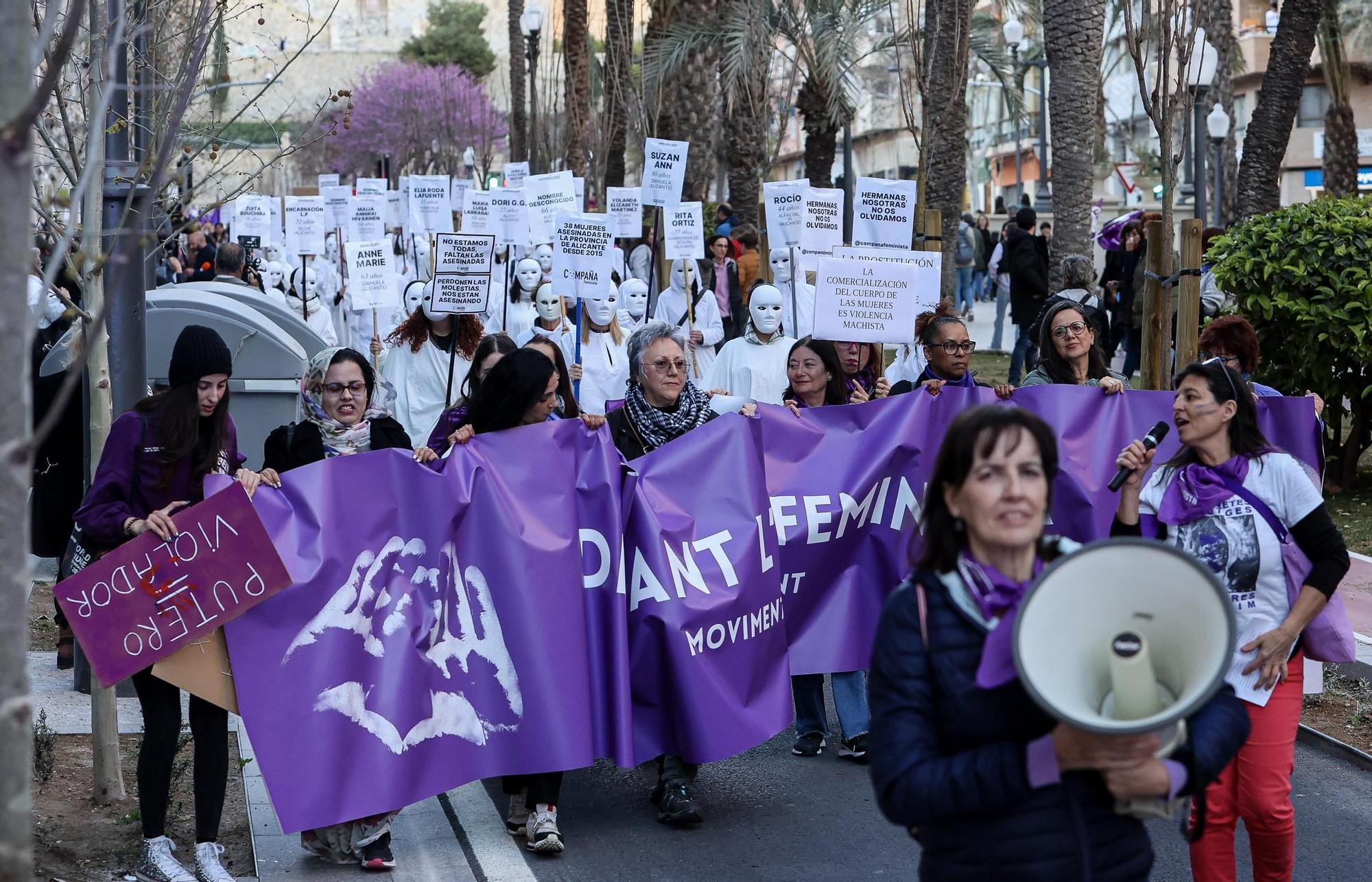 Marcha 8M en Alicante, día de la Mujer