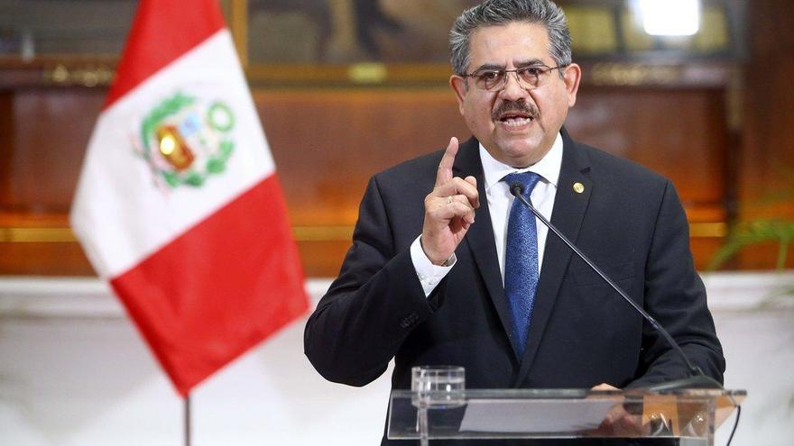 Denuncian por homicidio al expresidente de Perú, exministros y policías