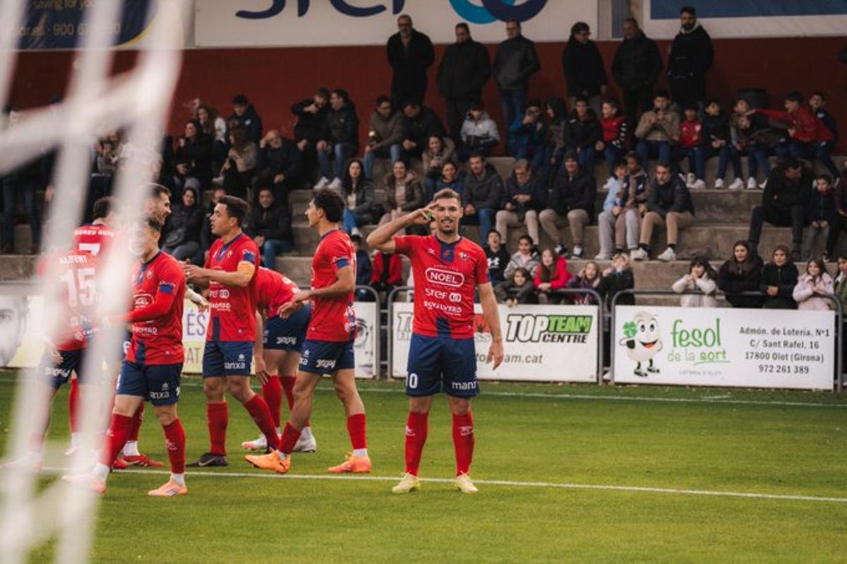 Rubén Enri, celebrando el primer gol