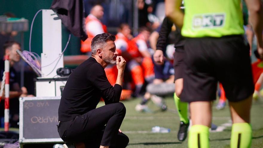 Iván Ania en el Córdoba CF: siete jornadas para mejorar la tarjeta de visita