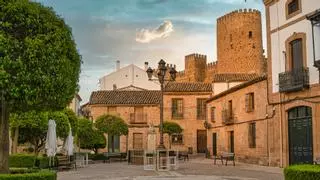 El castillo más antiguo de España es también el más espectacular: parece de Disney y está en un pequeño y precioso pueblo del sur