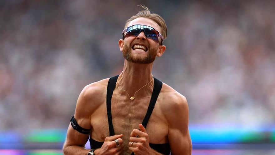 Josh Kerr rompe el récord mundial de la milla