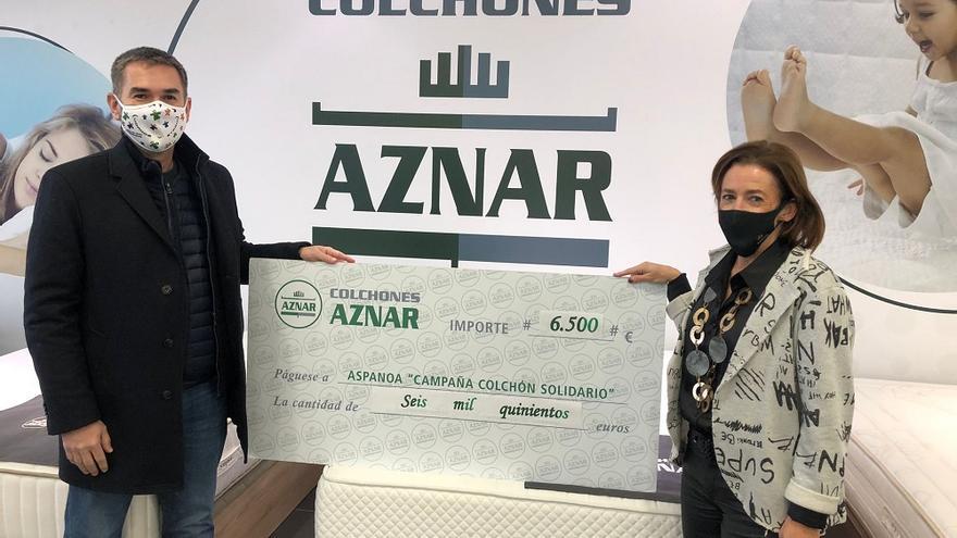 Colchones Aznar dona 6.500 euros a Aspanoa para la lucha contra el cáncer infantil