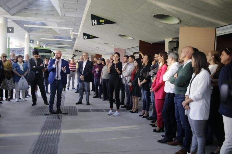 El presidente del Cabildo de Tenerife, Pedro Martín, y el director insular de Movilidad, José Alberto León, asisten a la inauguración de la estación de guaguas de Puerto de la Cruz | 22/11/2019 | Fotógrafo: Delia Padrón