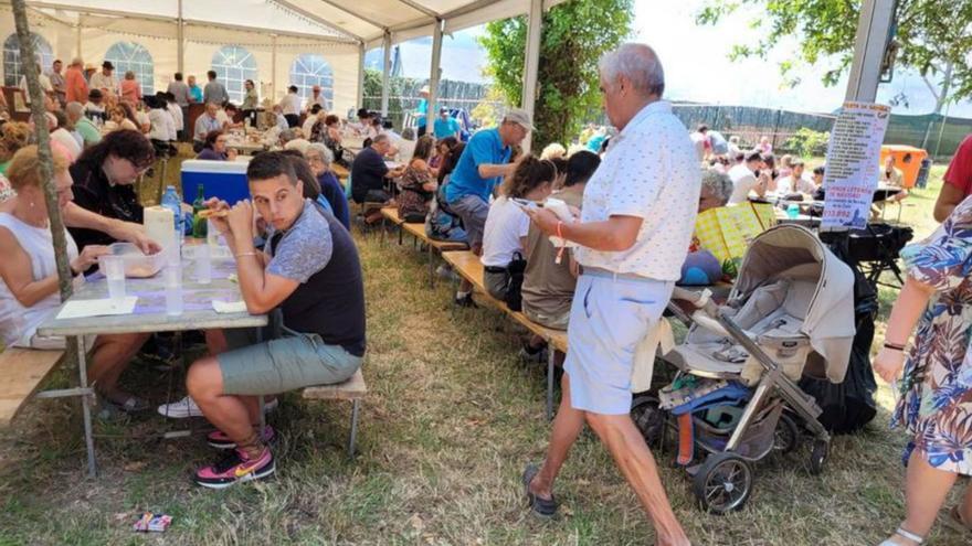 Teis disfruta de la mejor gastronomía con la Festa da Sardiña en el Monte da Guía