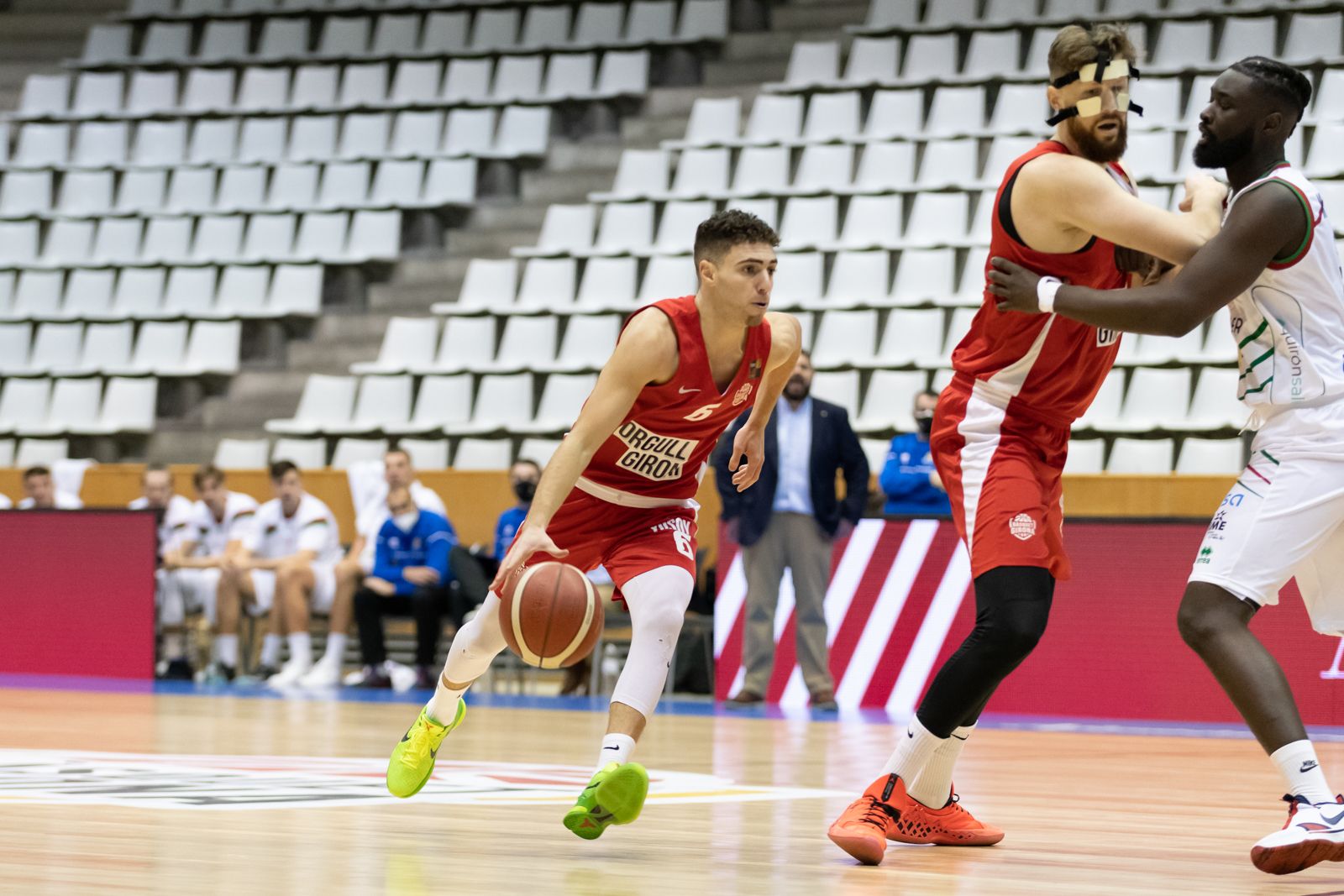 El Palmer Palma abre el año con un triunfo en Girona