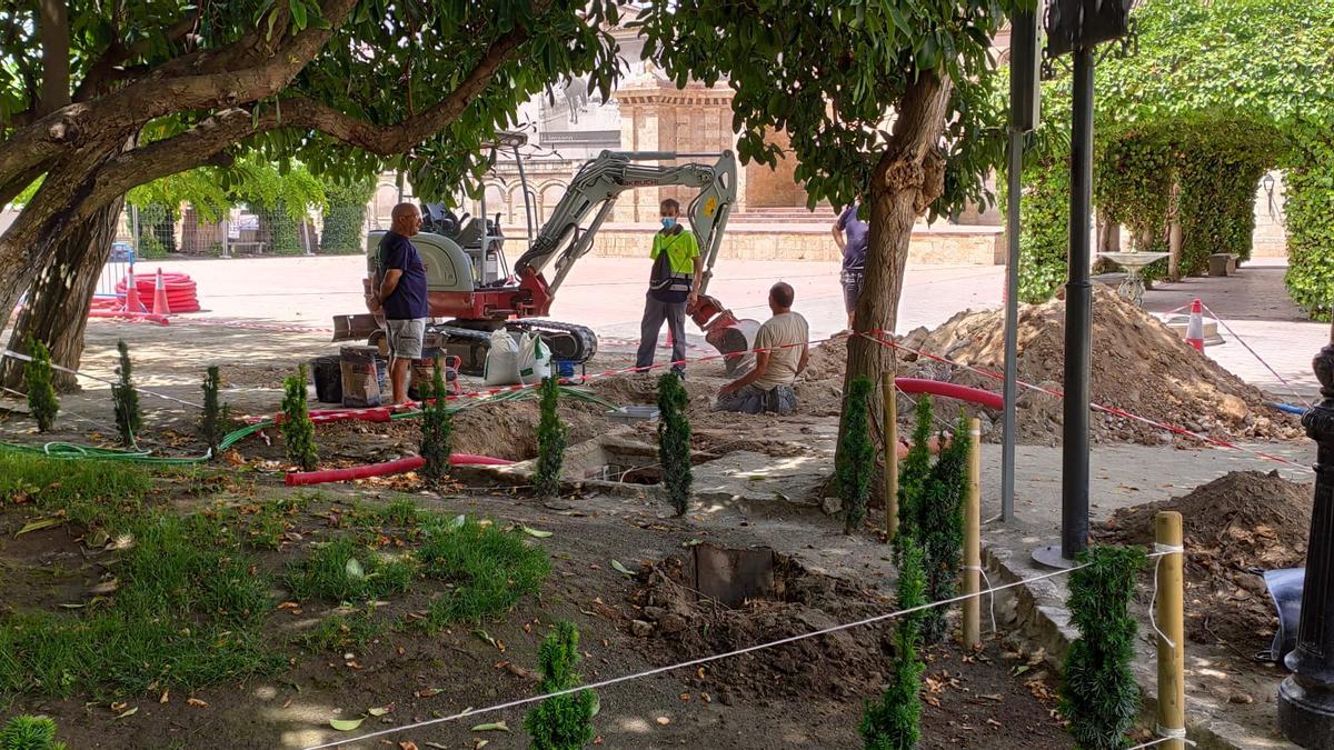 La brigada municipal está ejecutando las obras.