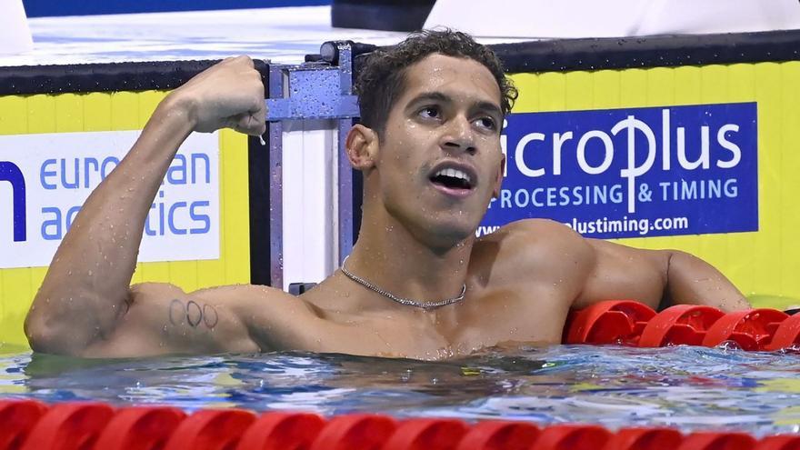 Cata Corró y Hugo González acuden al Mundial de natación de Abu Dabi