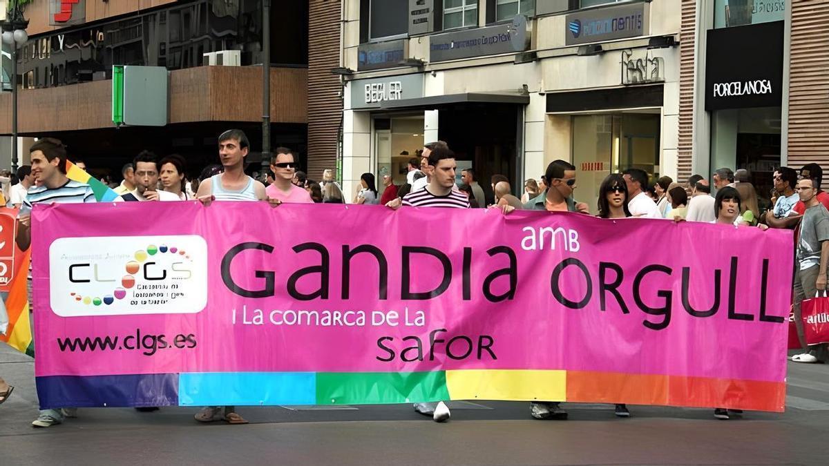 “Tu escaparate también cambia miradas”: Gandia lanza un concurso Pride para el comercio local