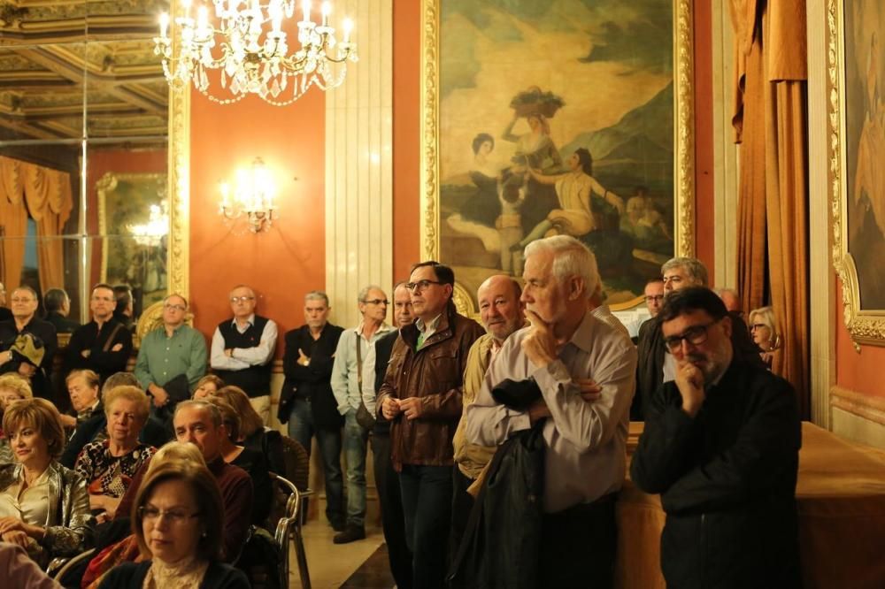 Presentación del libro "Contra viento y marera"