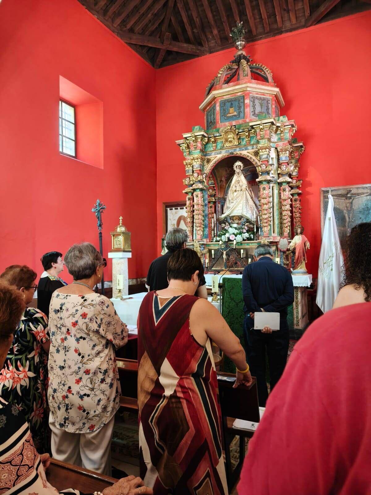 Asamblea general de la Cofradía de Nuestra Señora de la Peña de Francia.