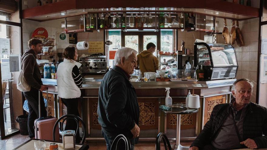 Así es el bar Vista Alegre, punta de lanza en el barrio de Bons Aires