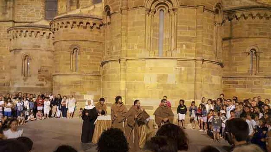 &quot;Habitus Mundi&quot; cierra el ciclo de teatro de calle