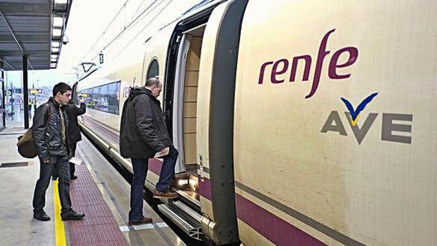 Renfe no preveu recuperar les freqüències d&#039;AVE entre Figueres i Barcelona fins a l&#039;estiu per la manca de maquinistes