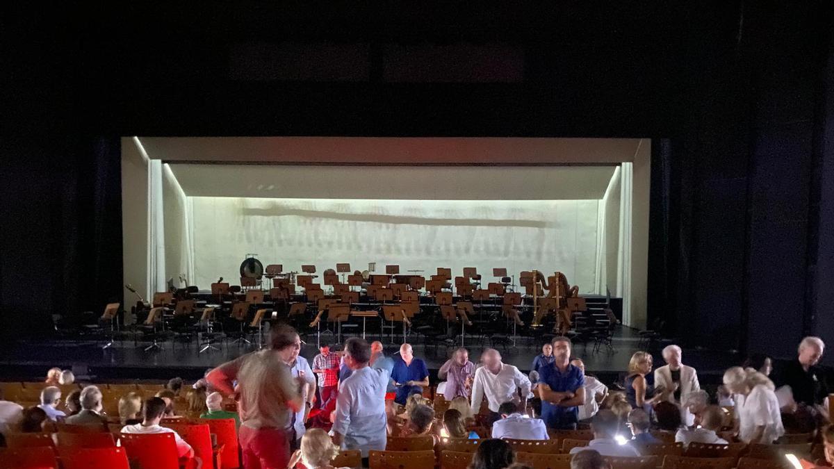 Un corte de luz ajeno al teatro obliga a cancelar el concierto de Heras-Casado