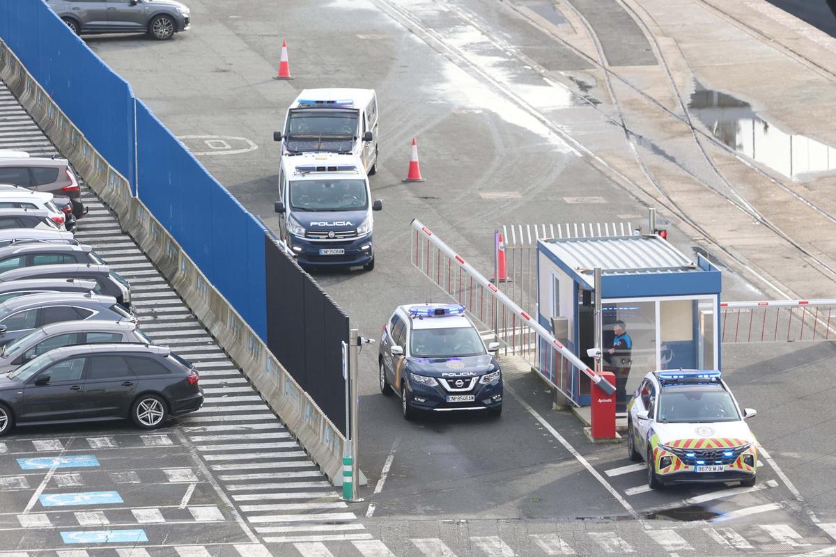 Varios detenidos en una operación antidroga en el puerto de A Coruña