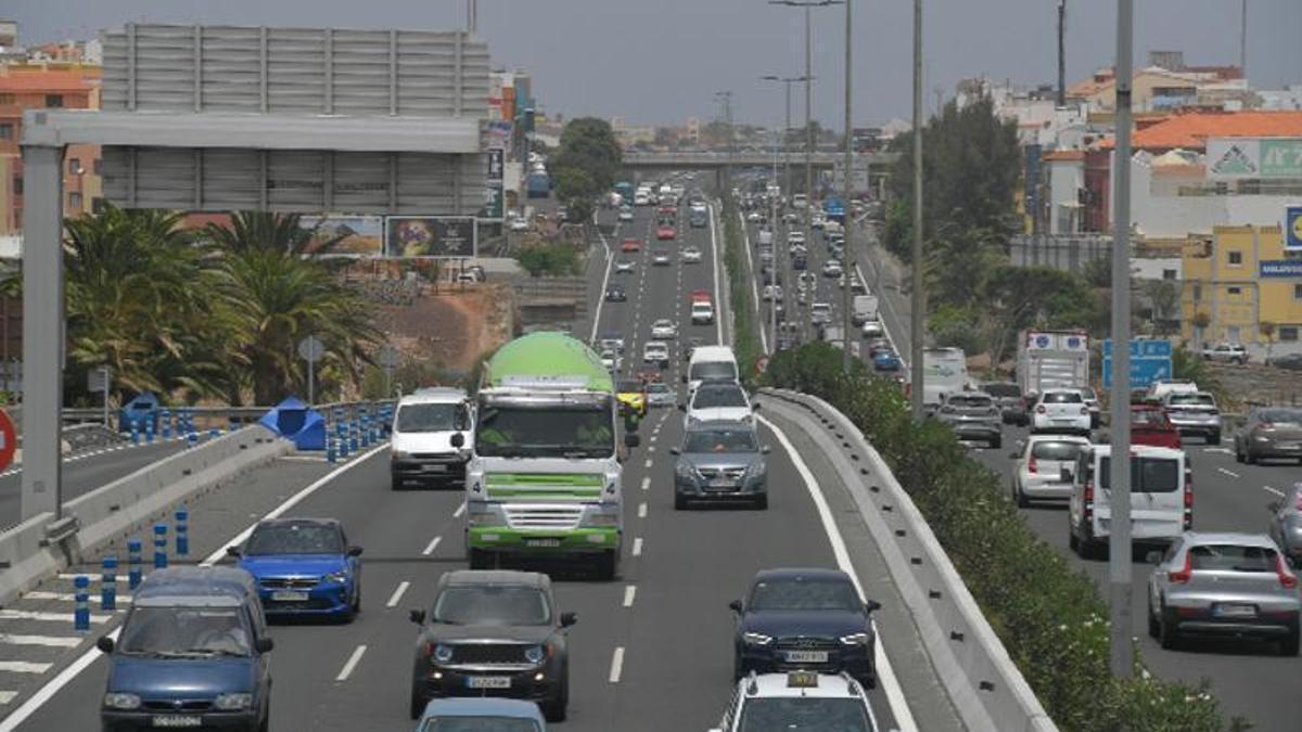 Vehículos en circulación por la autovía del Sur de Gran Canaria.